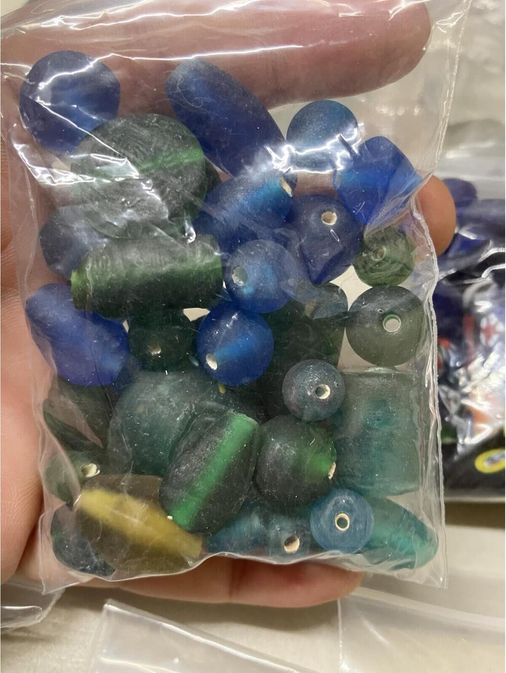 2.6 Pounds Of Glass beads For jewelry making mix variety supplies Glass/ceramic - Picture 6 of 14